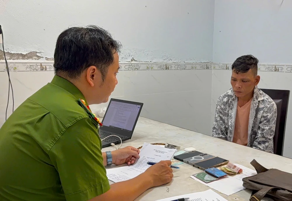 Trộm cắp xe máy