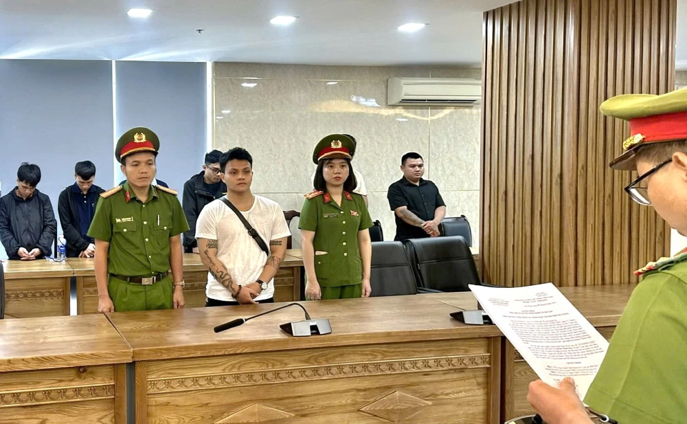 đường dây rửa tiền