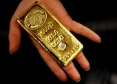 Bị bán tháo, vàng rớt mạnh chỉ còn 49,7 triệu đồng