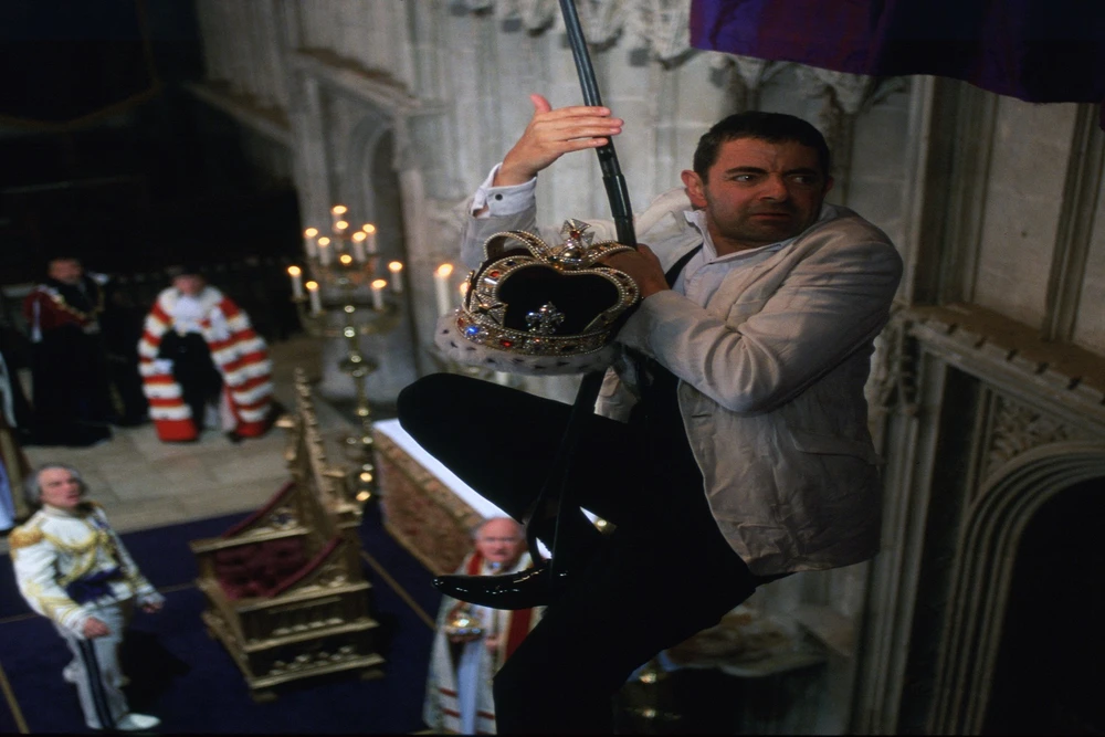 Nhìn lại phân cảnh thú vị trong phần trước của Johnny English ảnh 5