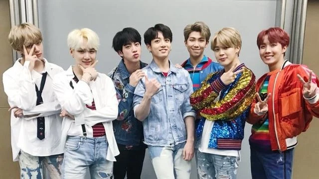 Fan Kpop phát cuồng với búp bê mô phỏng V trong nhóm BTS ảnh 4