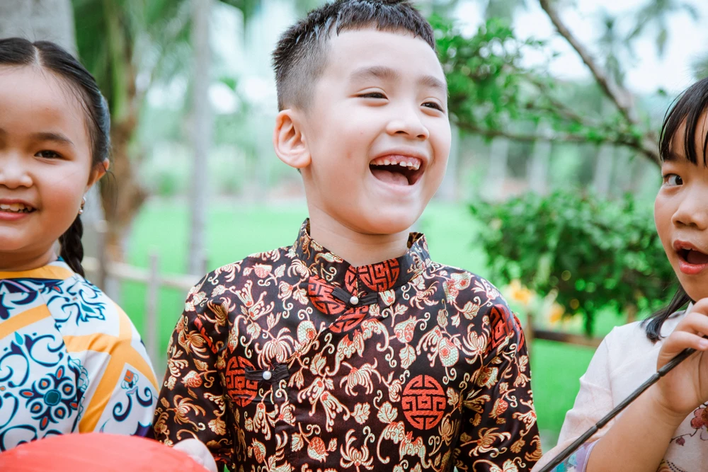 Thu Trang và Tiến Luật cùng con trai mang bất ngờ đến khán giả ảnh 3