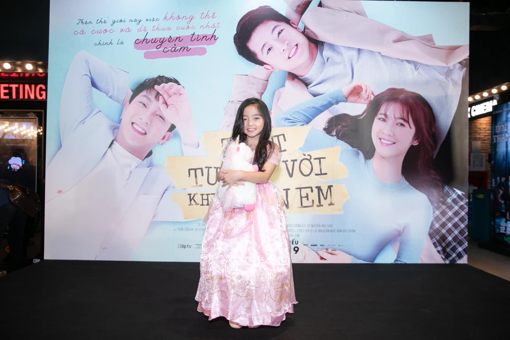 Harry Lu trở lại mạnh mẽ cùng dàn sao Việt trên thảm đỏ ảnh 4