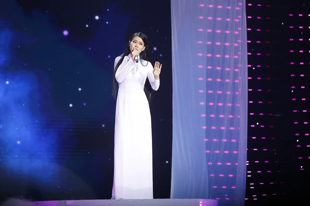 Én vàng Tuấn Anh bất ngờ khi vợ tiết lộ bí mật trên sân khấu ảnh 3