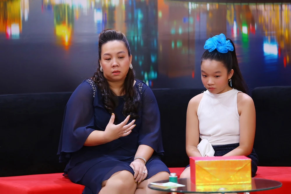 Cô bé 13 tuổi tự trách bản thân vì không biết mẹ mình trầm cảm ảnh 3