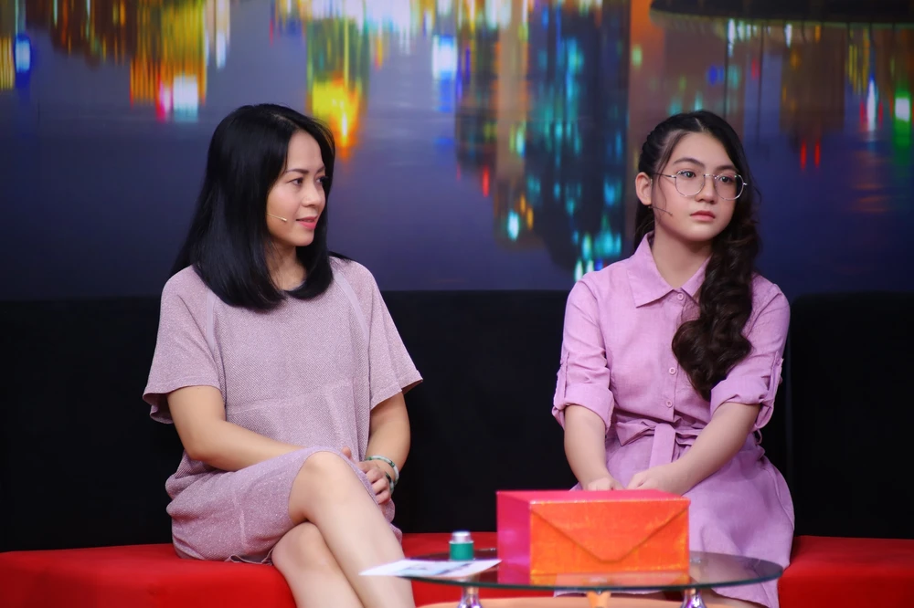 Cô bé 13 tuổi xót xa khi biết sự hy sinh thầm lặng của mẹ ảnh 4