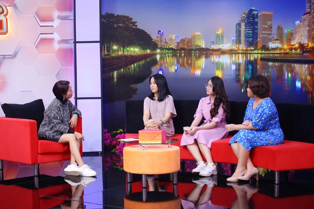 Cô bé 13 tuổi xót xa khi biết sự hy sinh thầm lặng của mẹ ảnh 5