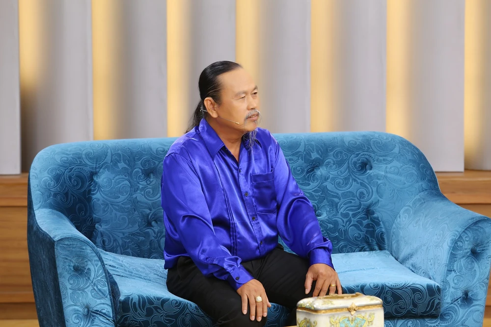 Nghệ sĩ Tuấn Khanh khóc nghẹn khi kể về người bạn đời 40 năm ảnh 1