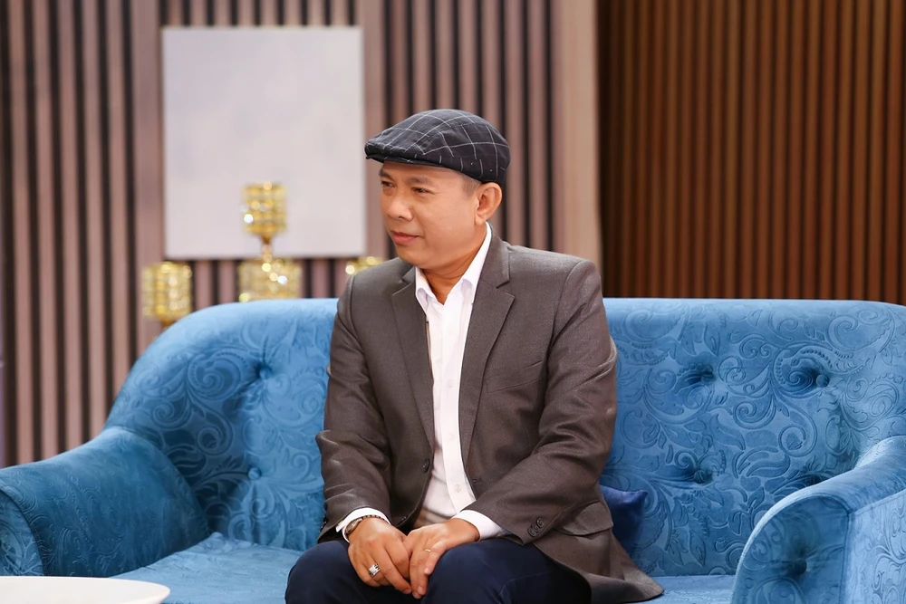 Nghệ sĩ Trung Dân: 'Trẻ con học cái xấu rất nhiều trên mạng' ảnh 4