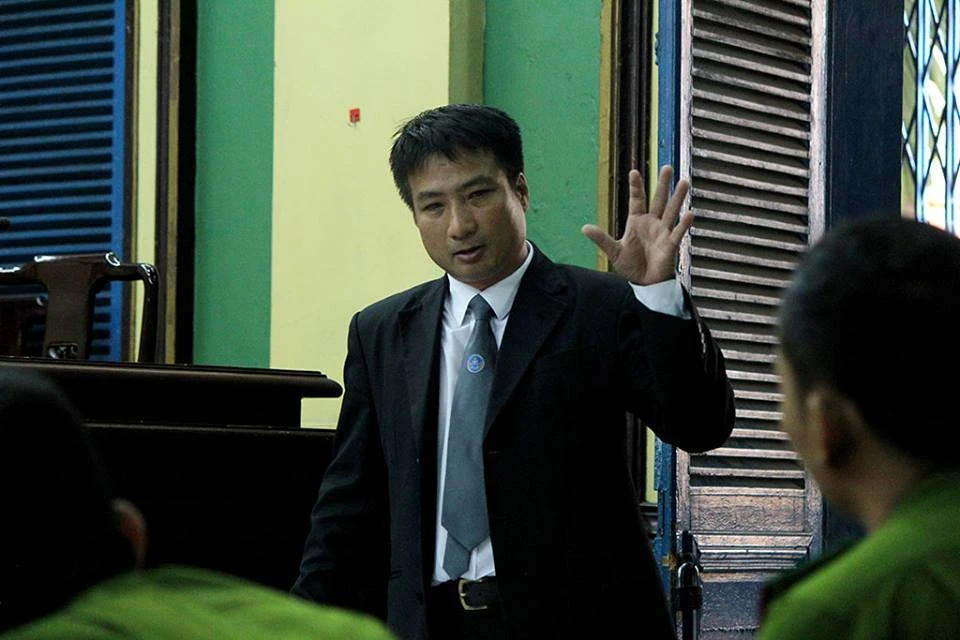 LS Hoàng Cao Sang đề nghị tòa trả hồ sơ để điều tra bổ sung nguyên nhân cái chết của nạn nhân...