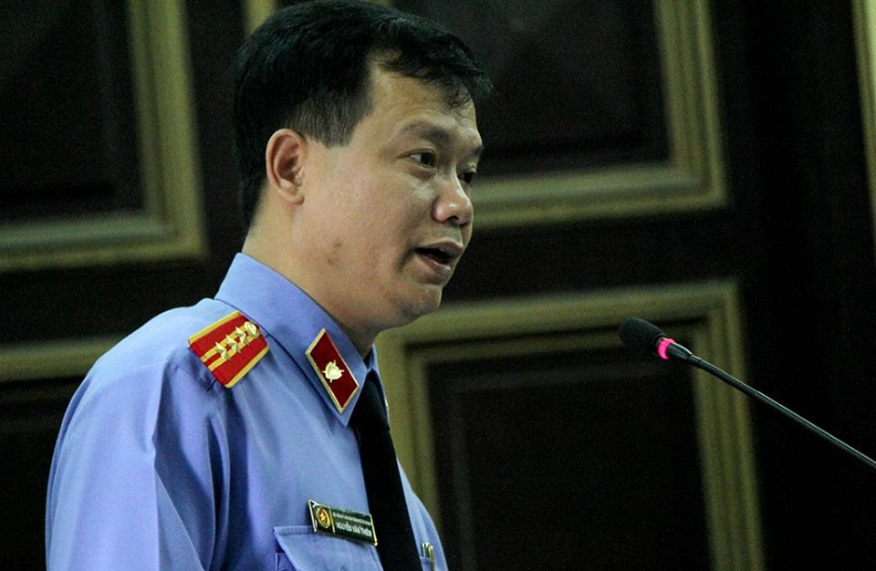 VKS đại diện quyền công tố tại tòa đang luận tội các bị cáo