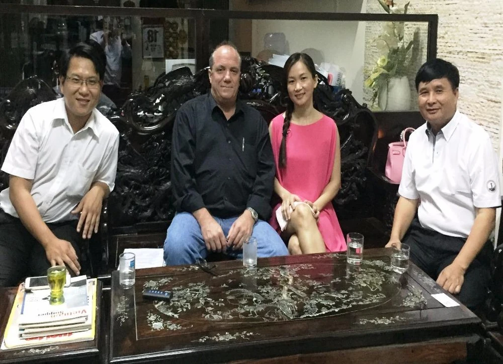 trả 700 triệu đồng cho du khách úc