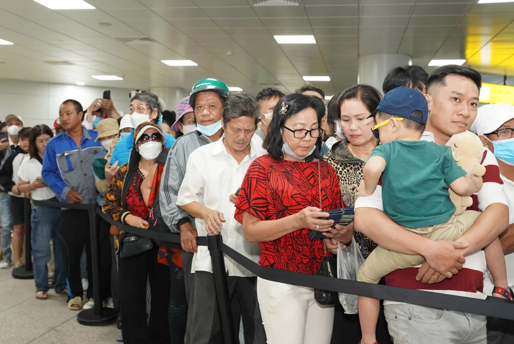 Thành phố sẽ miễn phí vé trong 30 ngày (từ ngày 22/12 đến ngày 20/01/2025) cho tất cả người dân sử dụng metro.