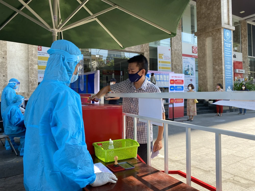 Hơn 69 triệu cử tri cả nước đi bầu cử ảnh 22