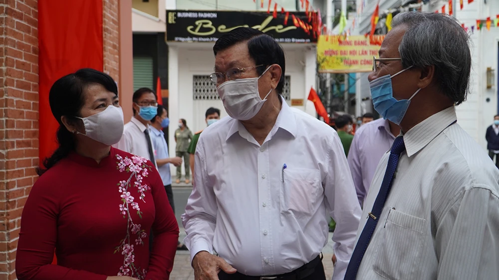 Hơn 69 triệu cử tri cả nước đi bầu cử ảnh 73