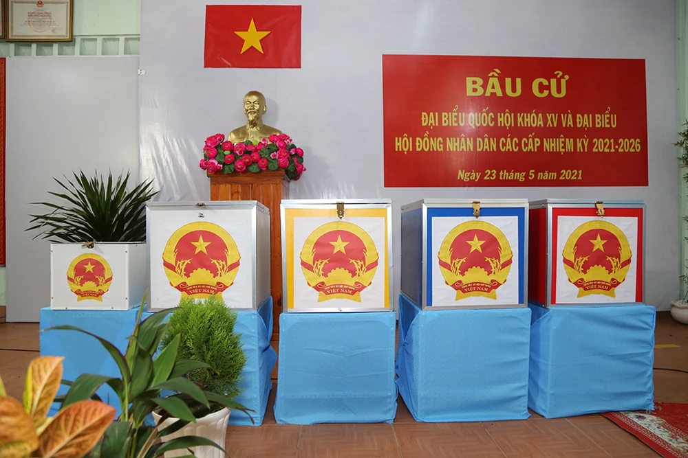 Hơn 69 triệu cử tri cả nước đi bầu cử ảnh 90