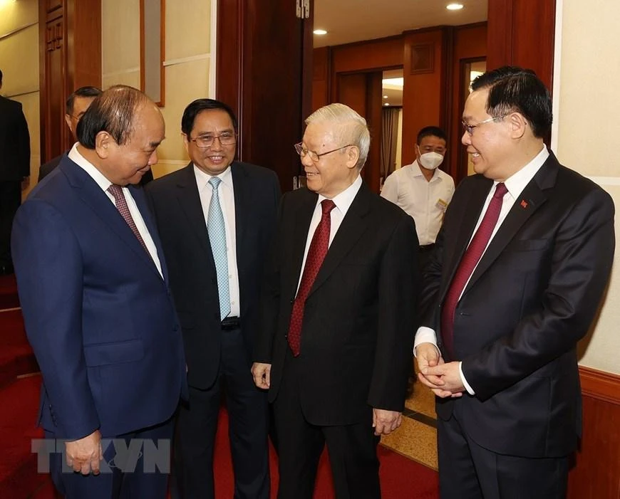 Tổng Bí thư Nguyễn Phú Trọng, Chủ tịch nước Nguyễn Xuân Phúc, Thủ tướng Phạm Minh Chính và Chủ tịch Quốc hội Vương Đình Huệ tham dự hội nghị. Ảnh: TTXVN