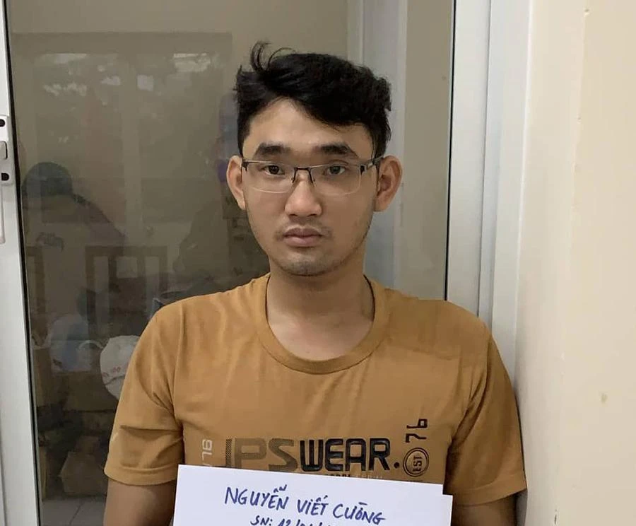 Nguyễn Viết Cường tại công an. Ảnh: NY