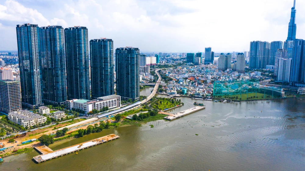 Việc quy hoạch TP.HCM phải gắn với tầm nhìn đến năm 2050, TP.HCM là đô thị thông minh, trình độ phát triển ngang tầm với các TP lớn khu vực Đông Nam Á và châu Á. Ảnh: HOÀNG GIANG