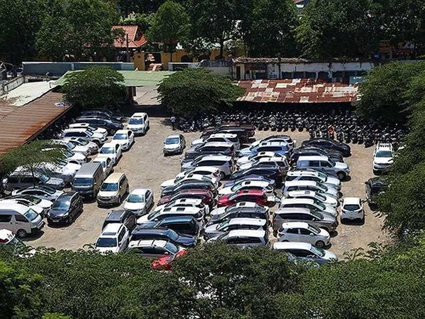 Khu đất vàng số 8 -12 đường Lê Duẩn, quận 1, TP.HCM. Ảnh: HOÀNG GIANG