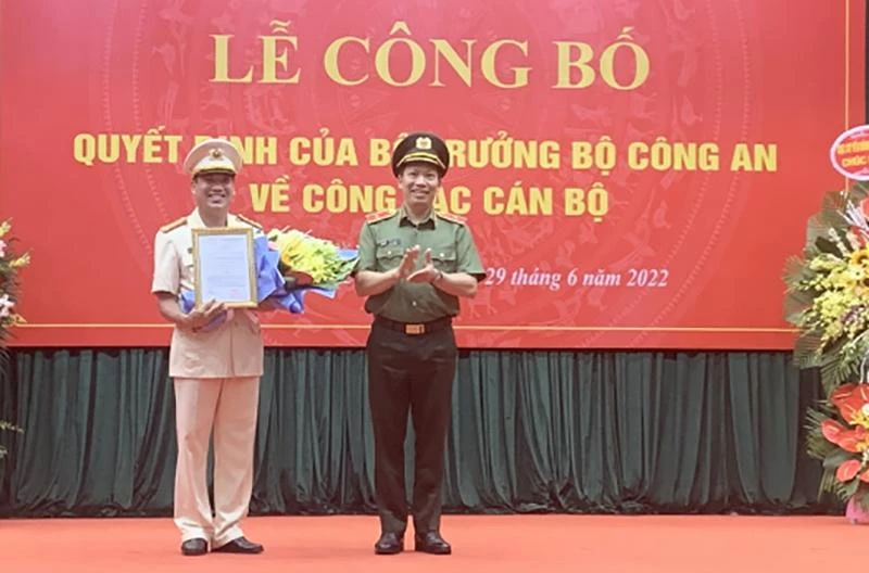 Đại tá Lê Khắc Thuyết, Giám đốc Công an tỉnh Hà Tĩnh được điều động, bổ nhiệm giữ chức Cục trưởng Cục Viễn thông và Cơ yếu, Bộ Công an. Ảnh: VGP