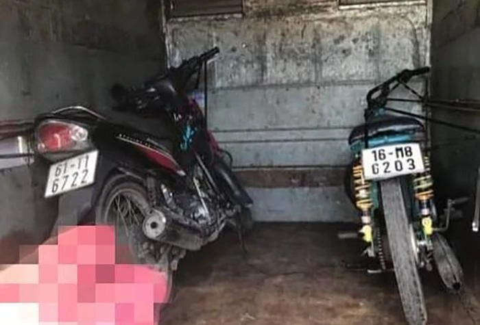 Hai chiếc xe gian, gắn biển số giả bị công an phát hiện Ảnh: CA Hai chiếc xe gian, gắn biển số giả bị công an phát hiện Ảnh: CA