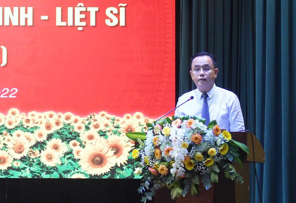 Chủ tịch UBND quận Phú Nhuận phát biểu tại buổi lễ. Ảnh: NGUYỄN YÊN Chủ tịch UBND quận Phú Nhuận phát biểu tại buổi lễ. Ảnh: NGUYỄN YÊN