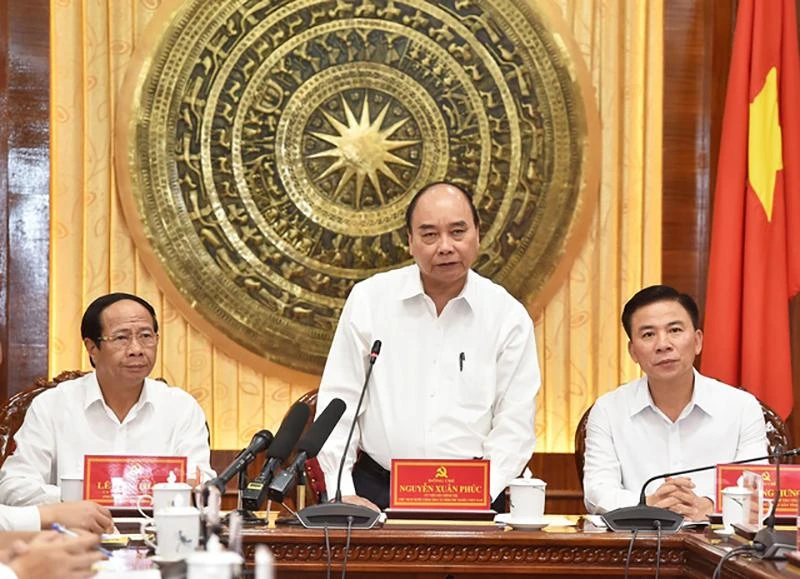 Chủ tịch nước Nguyễn Xuân Phúc phát biểu tại buổi làm việc với Tỉnh ủy Thanh Hóa. Ảnh: VGP