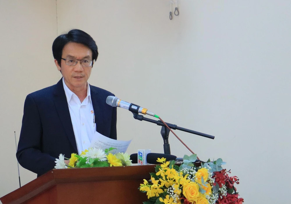 Ông Trần Việt Anh, Phó Chủ tịch Hiệp Hội Doanh nghiệp TP.HCM (HUBA) phát biểu ý kiến. Ảnh: VÕ THƠ