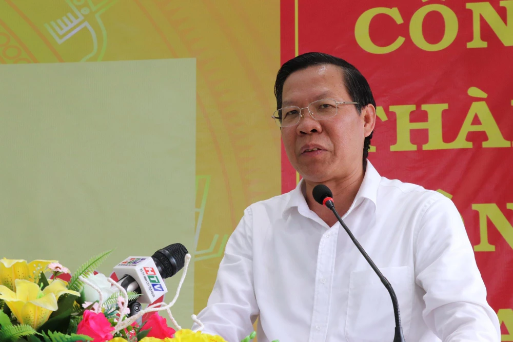 Chủ tịch UBND TP.HCM Phan Văn Mãi phát biểu tại ngày hội. Ảnh: ANH HOÀNG