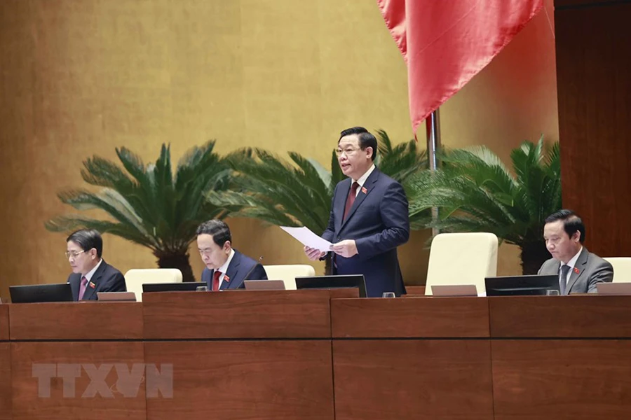 Chủ tịch Quốc hội Vương Đình Huệ phát biểu. Ảnh: TTXVN