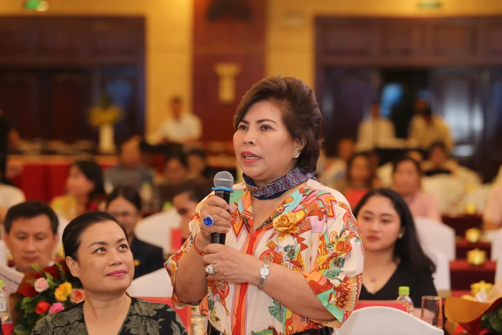 Bà Lê Thị Giàu, Chủ tịch Hội đồng quản trị công ty thực phẩm Bình Tây. Ảnh: HOÀNG GIANG