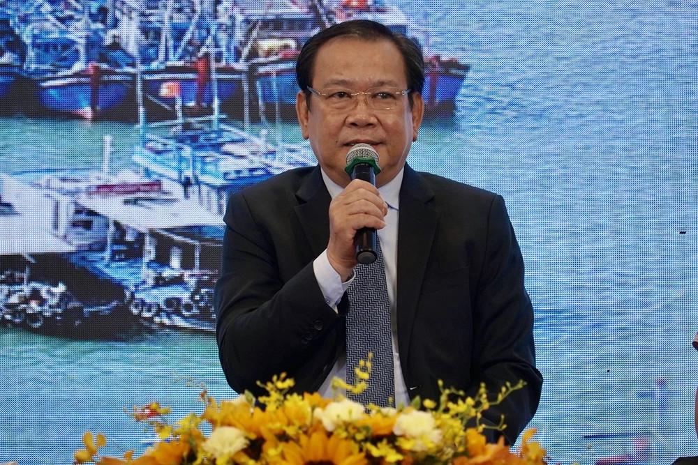 Tổng biên tập báo Pháp Luật TP.HCM Mai Ngọc Phước, Trưởng ban chỉ đạo chương trình, phát biểu tại buổi giao lưu. Ảnh: BẢO PHƯƠNG