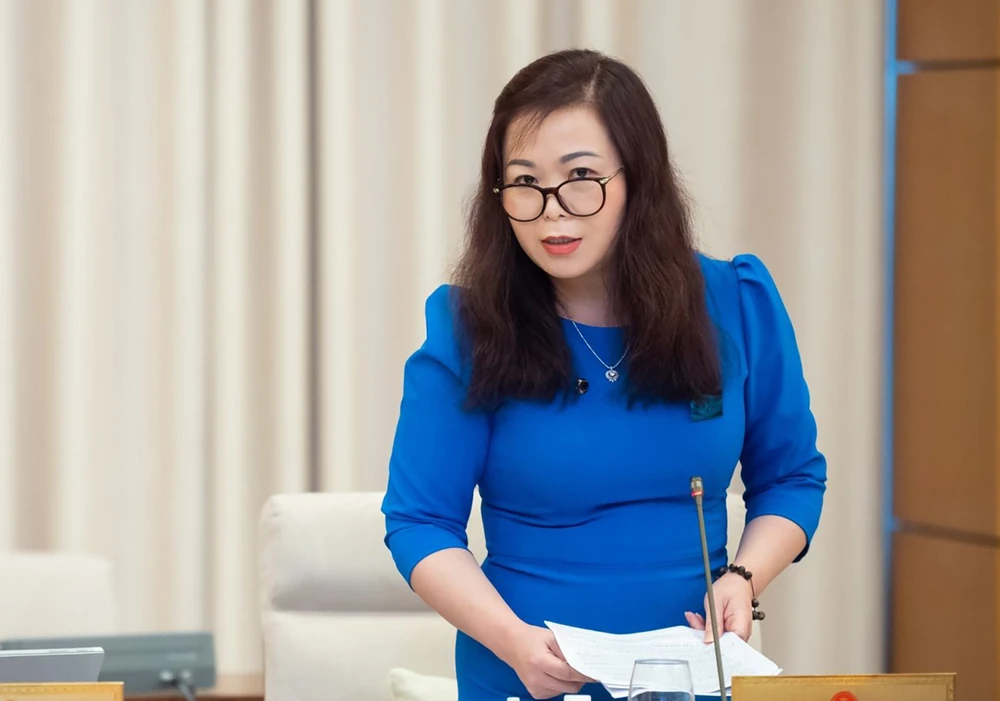 Phó Chủ nhiệm Ủy ban Tài chính - Ngân sách Vũ Thị Lưu Mai: Nếu thực hiện thành công thí điểm các chính sách trong dự thảo nghị quyết sẽ tạo tiền đề quan trọng cho bước phát triển mới của TP.HCM. Ảnh: PHẠM THẮNG