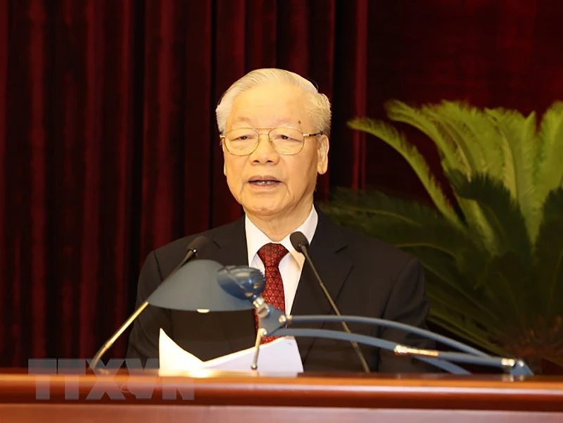 Tổng Bí thư Nguyễn Phú Trọng phát biểu khai mạc Hội nghị giữa nhiệm kỳ Ban Chấp hành Trung ương Đảng khóa XIII, sáng 15-5. Ảnh: TTXVN