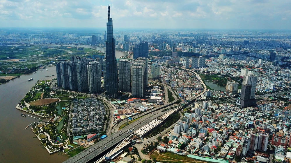 Việc ban hành một nghị quyết mới về cơ chế, chính sách đặc thù phát triển TP.HCM vào thời điểm này là vô cùng cần thiết. Ảnh: HOÀNG GIANG