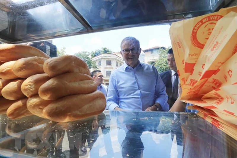 Thủ tướng Australia dành lời khen ngợi đối với ẩm thực Việt Nam. Ảnh: Fanpage Thông tin Chính phủ