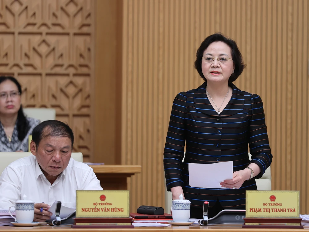 Bộ Nội vụ Phạm Thị Thanh Trà nhấn mạnh, việc sắp xếp các đơn vị hành chính là nhiệm vụ chính trị rất lớn, hệ trọng. Ảnh: VGP