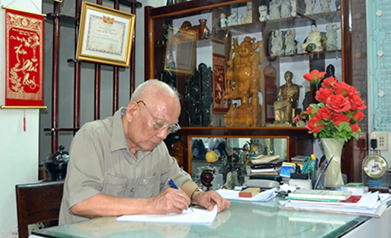 Ông Lê Phước Thọ, nguyên Trưởng Ban Tổ chức Trung ương. Ảnh: Cao Phong/Báo Hậu Giang