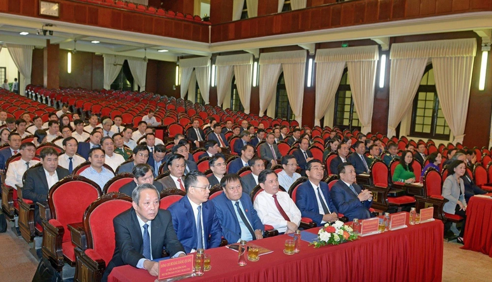 52 học viên tham dự Lớp bồi dưỡng, cập nhật kiến thức đối với Ủy viên Ban Chấp hành Trung ương Đảng khóa XIII. Ảnh: VOV