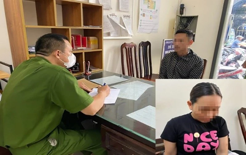 Hai người mua bán thận tại cơ quan công an. Ảnh: CA Hai người mua bán thận tại cơ quan công an. Ảnh: CA