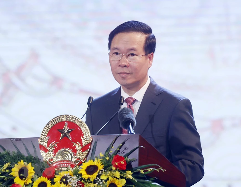Chủ tịch nước Võ Văn Thưởng đọc diễn văn tại lễ kỷ niệm. Ảnh: TTXVN