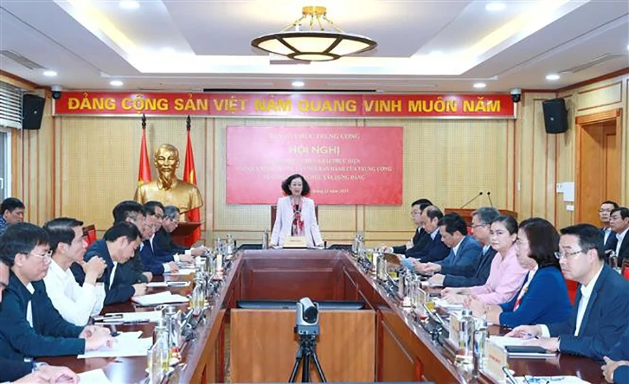 thuong-truc-ban-bi-thu-pho-bien-quy định-124.jpg