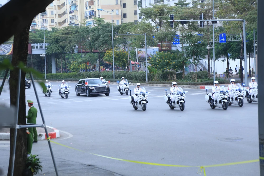 doan-xe-dan-doan-ong-tap-can-binh (1).jpg