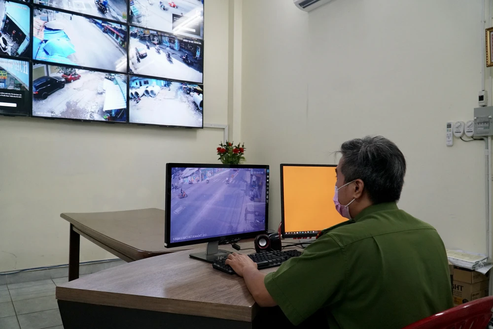 Những 'mắt thần' camera giữ bình yên khu phố ở TP.HCM