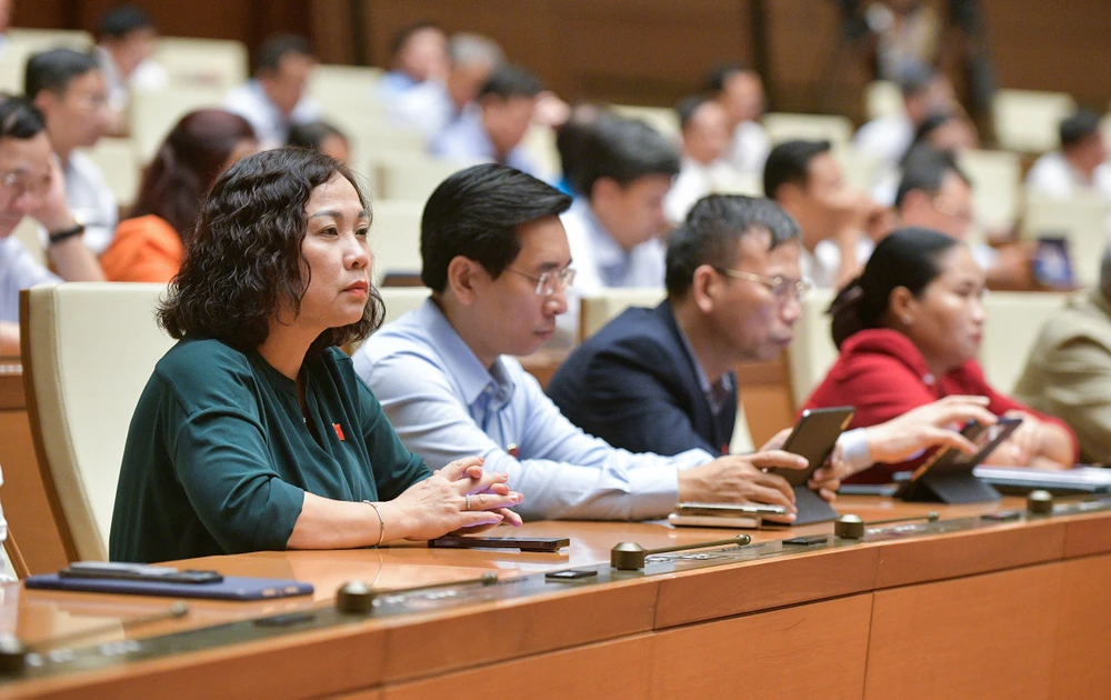 Thủ tướng chỉ đạo khẩn trương ban hành các văn bản liên quan đấu thầu, mua sắm thuốc