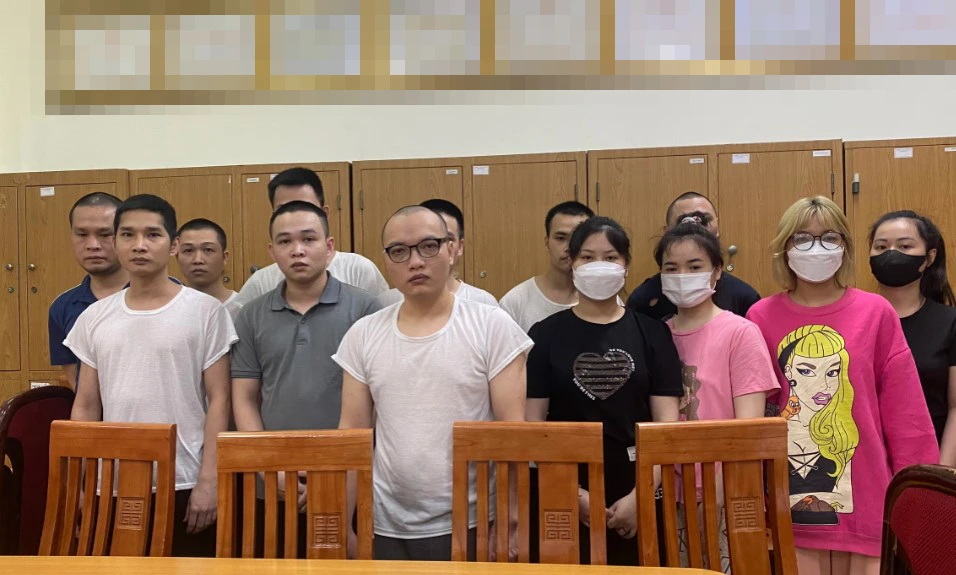 Triệt phá đường dây ‘chăn dắt’ hơn 300 gái bán dâm được tuyển chọn kỹ lưỡng