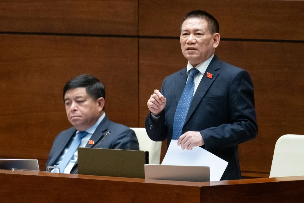 Bộ trưởng Hồ Đức Phớc: 'Bộ Tài chính đang làm đúng luật'