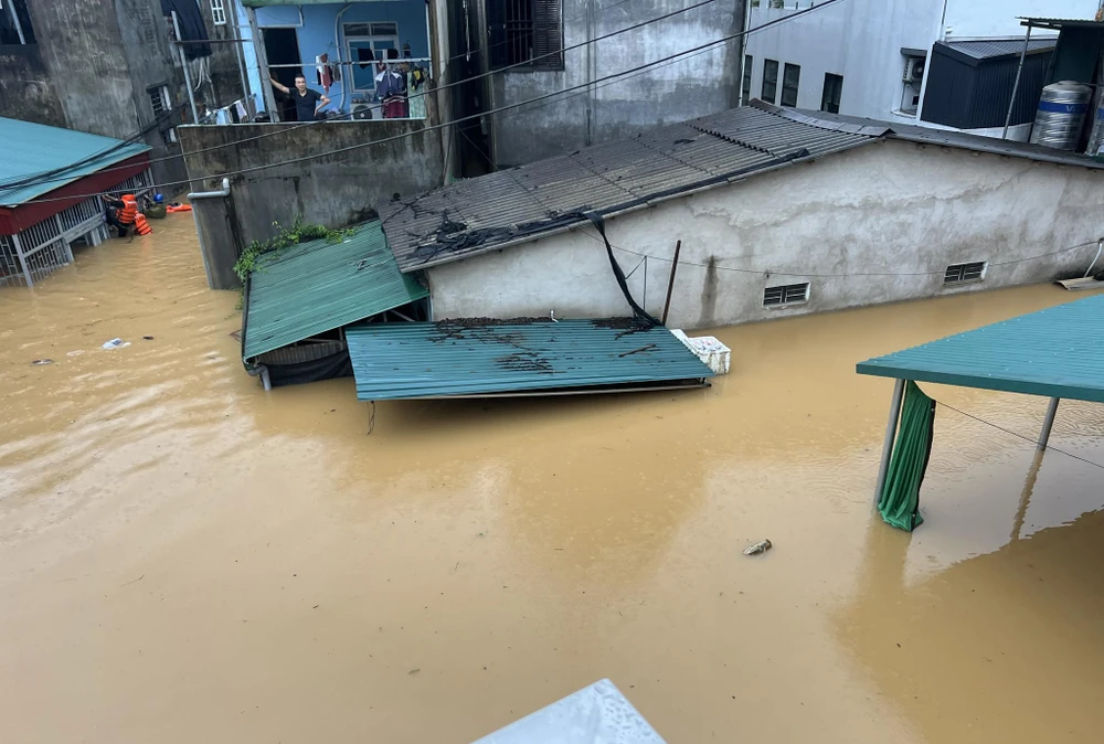 Mưa lũ trên diện rộng, Thủ tướng Phạm Minh Chính yêu cầu tập trung khẩn trương ứng phó