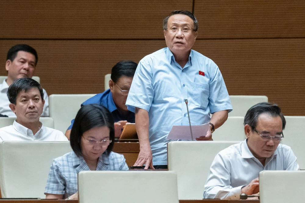 Sớm thông qua '1 luật sửa 4 luật': Gỡ nhiều nút thắt về phát triển kinh tế